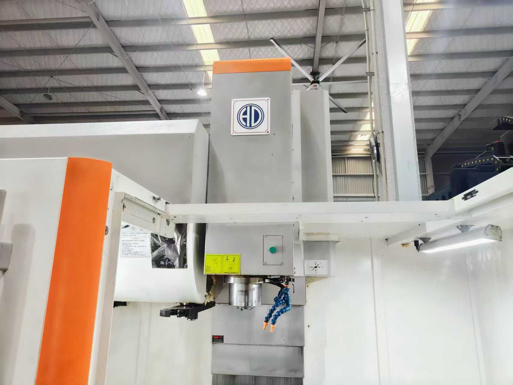 2023 Houdao VF-85 Heavy-Duty Machining Center with Mitsubishi M 80 (Two Units) photo 4