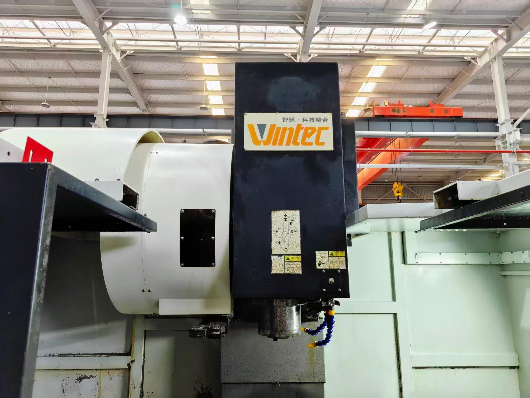 Two Used 2014 Daqiao 1055 Machining Centers with FANUC 0i-MD photo 3