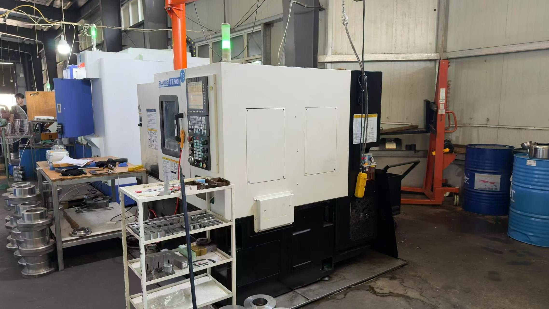 Used Xi'an Julang TT 200 Slant-Bed Turret CNC Lathe photo 3