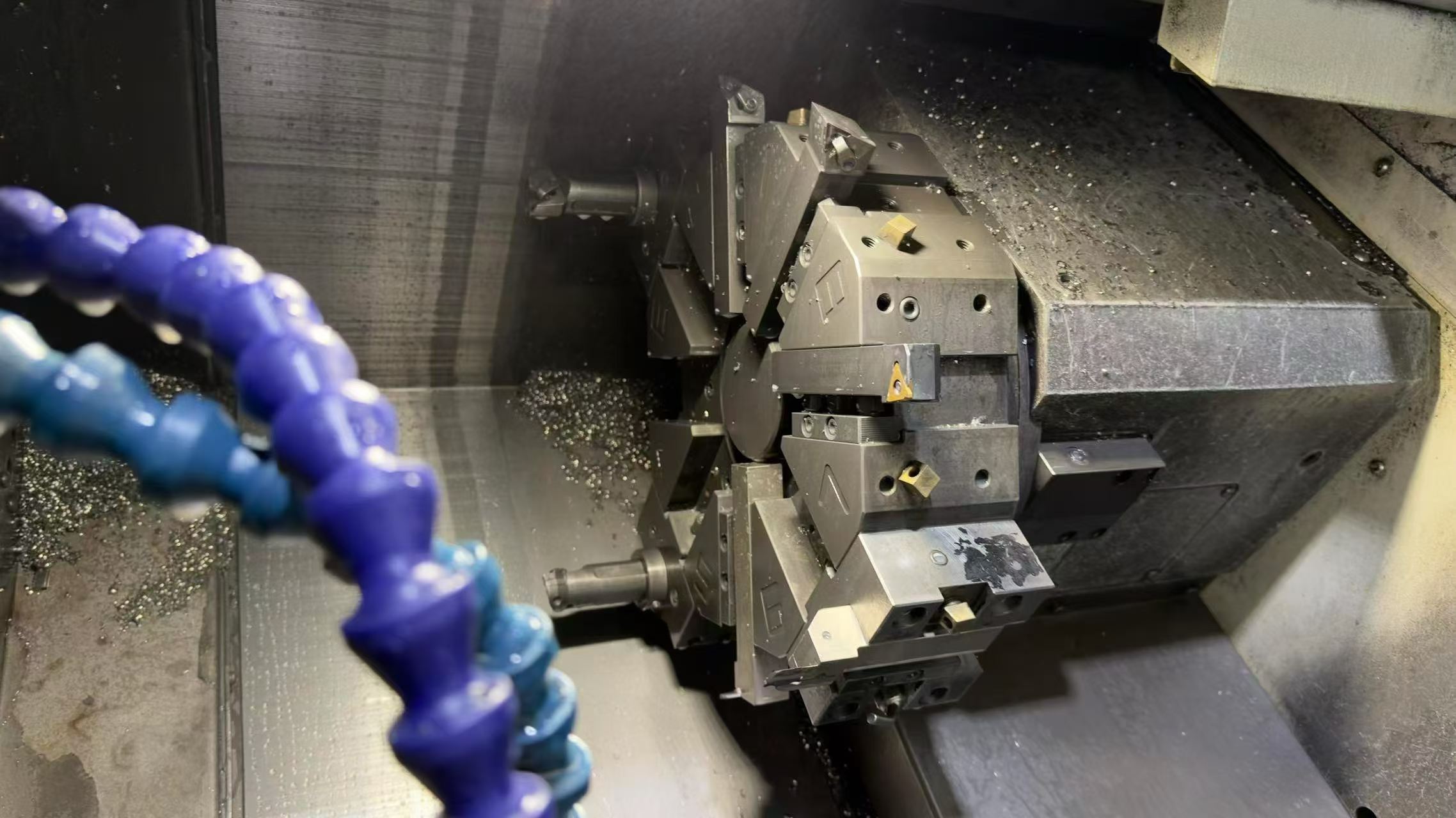 Used Xi'an Julang TT 200 Slant-Bed Turret CNC Lathe photo 5