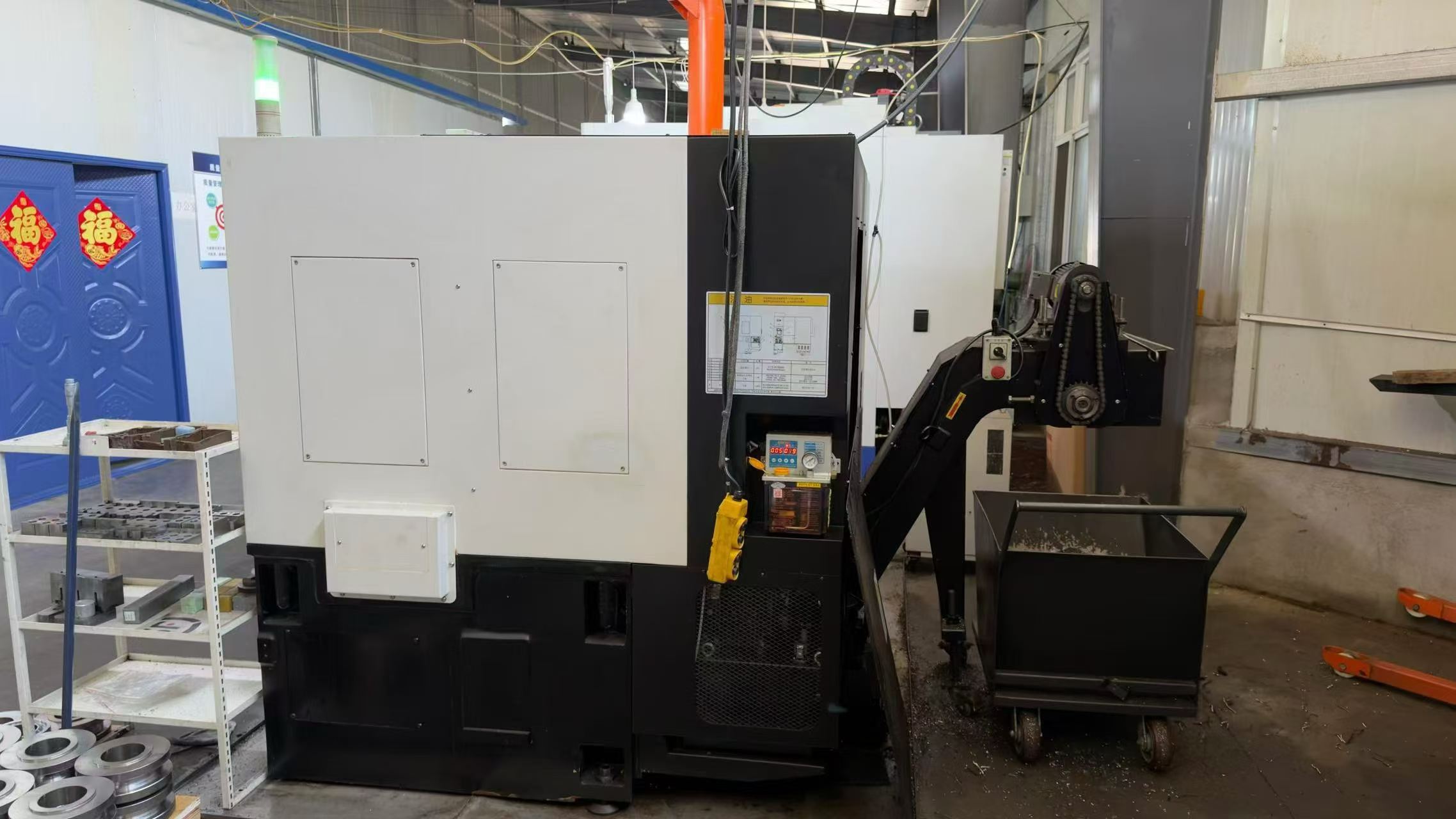 Used Xi'an Julang TT 200 Slant-Bed Turret CNC Lathe photo 8