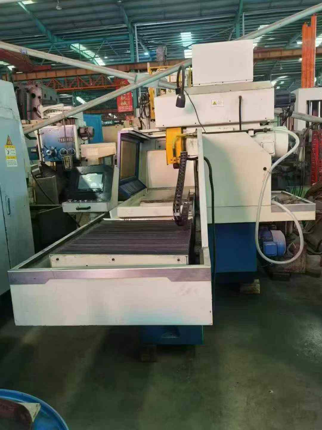 Used Hangzhou Machine Tool Works M 7140 H/2 Ck Program-Controlled Surface Grinder photo 8