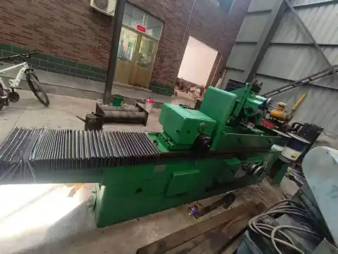 Used Shanghai M 8612 A/1 m Spline Shaft Grinder