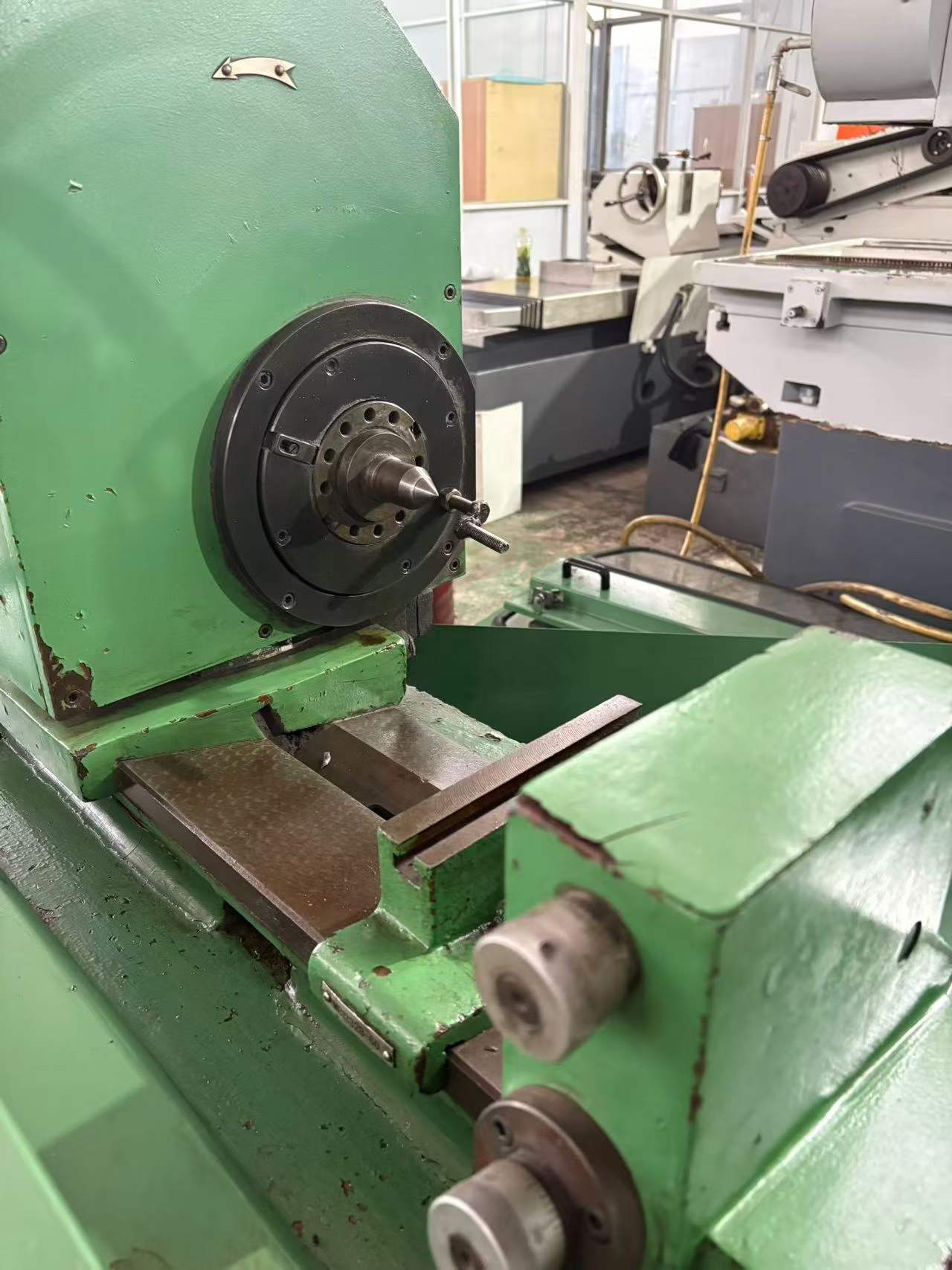 Shanghai-Made 1432/2 m External Cylindrical Grinding Machine, Used photo 2