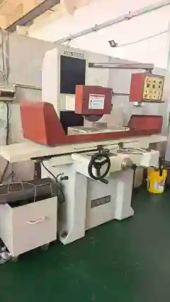 Used Taiwan Xianghui 3060 Two-Axis Automatic Precision Surface Grinder photo 3