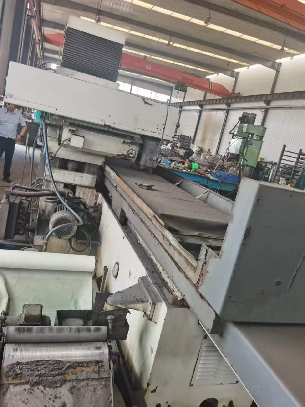 Used Weihai Huadong 7163 Surface Grinder with 2.2 m Table (2010) photo 4