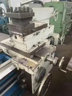 Xinghuo 61125 Conventional Lathe, 3 m Center Distance, Almost Unused photo 4