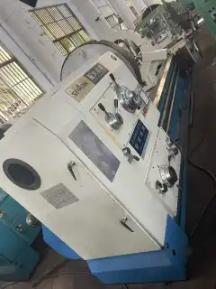 Xinghuo 61125 Conventional Lathe, 3 m Center Distance, Almost Unused photo 5