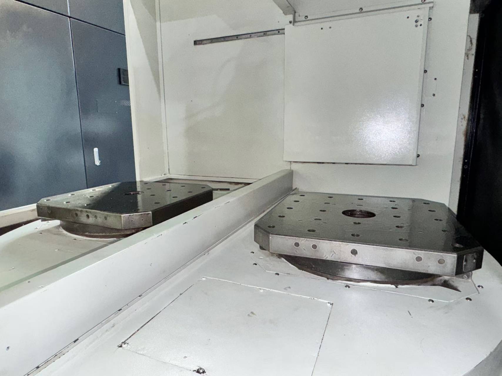 Used Hardinge XR 700 Dual-Station Horizontal Machining Center photo 3