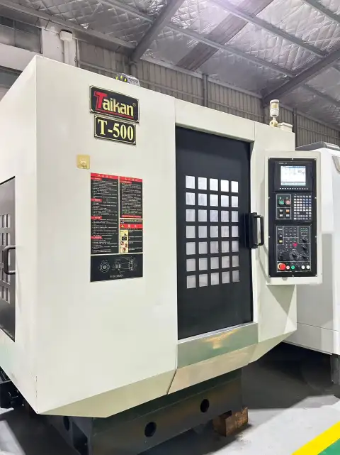 Used Taikan T 500 Drilling/Tapping Center with Mitsubishi M 70 CNC Control