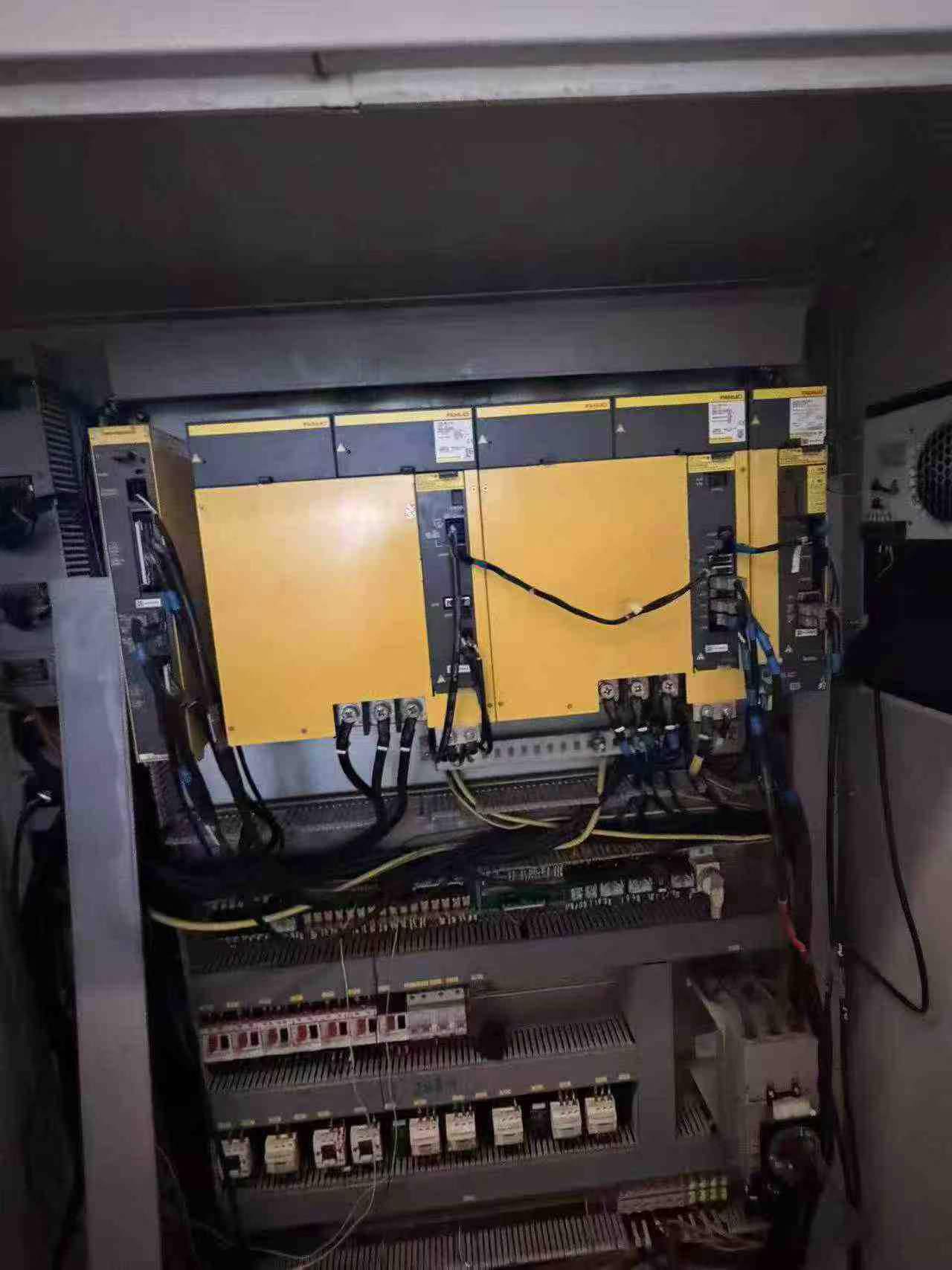 Used Neway 1.6 CNC Vertical Lathe photo 5