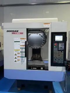 Used DN Solutions T 4050 Drilling and Tapping Center with Mitsubishi M 70 photo 3