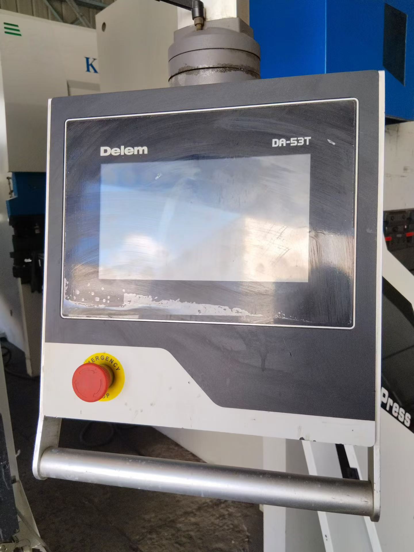Used 2024 Jiangsu Dalongkai 170-Ton 3.2 m Electro-Hydraulic 4+1-Axis Full CNC Press Brake photo 2