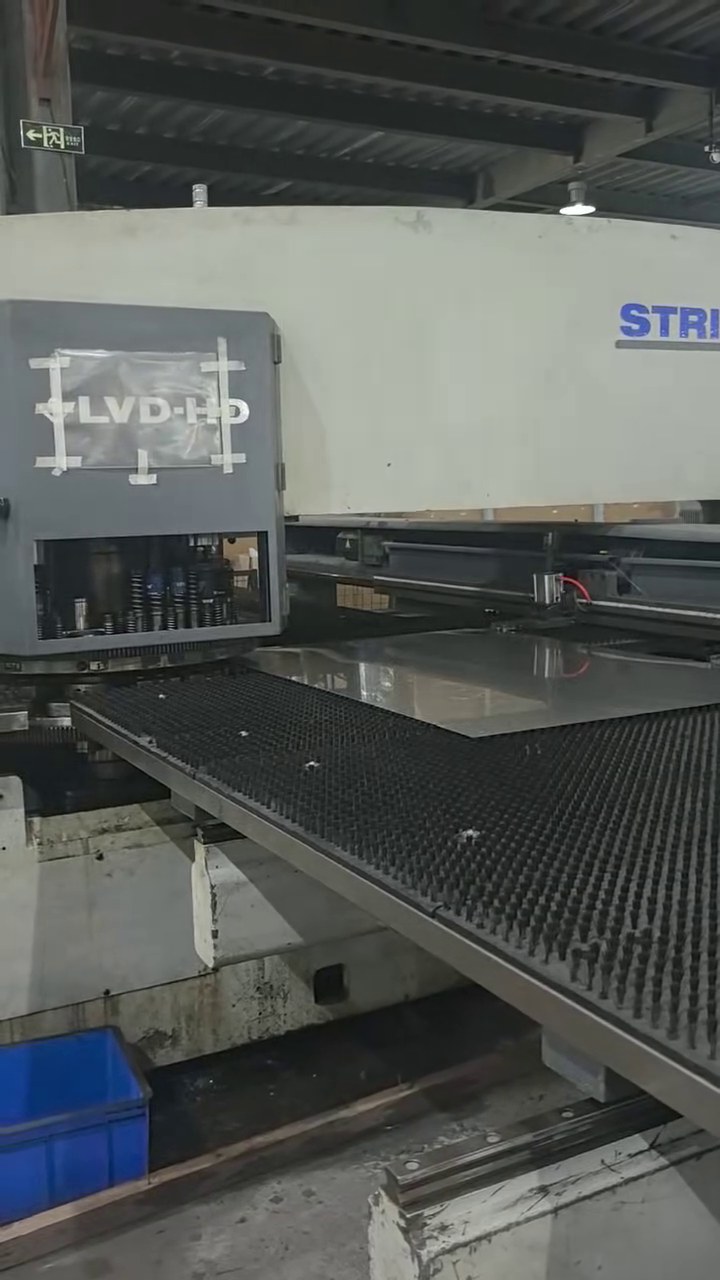 Used Huangshi 1225 All-Electric Servo Turret Punch Press with FANUC Series 0i-PD photo 1