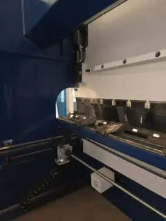 Used HSG 100/3200 Electro-Hydraulic Press Brake photo 3