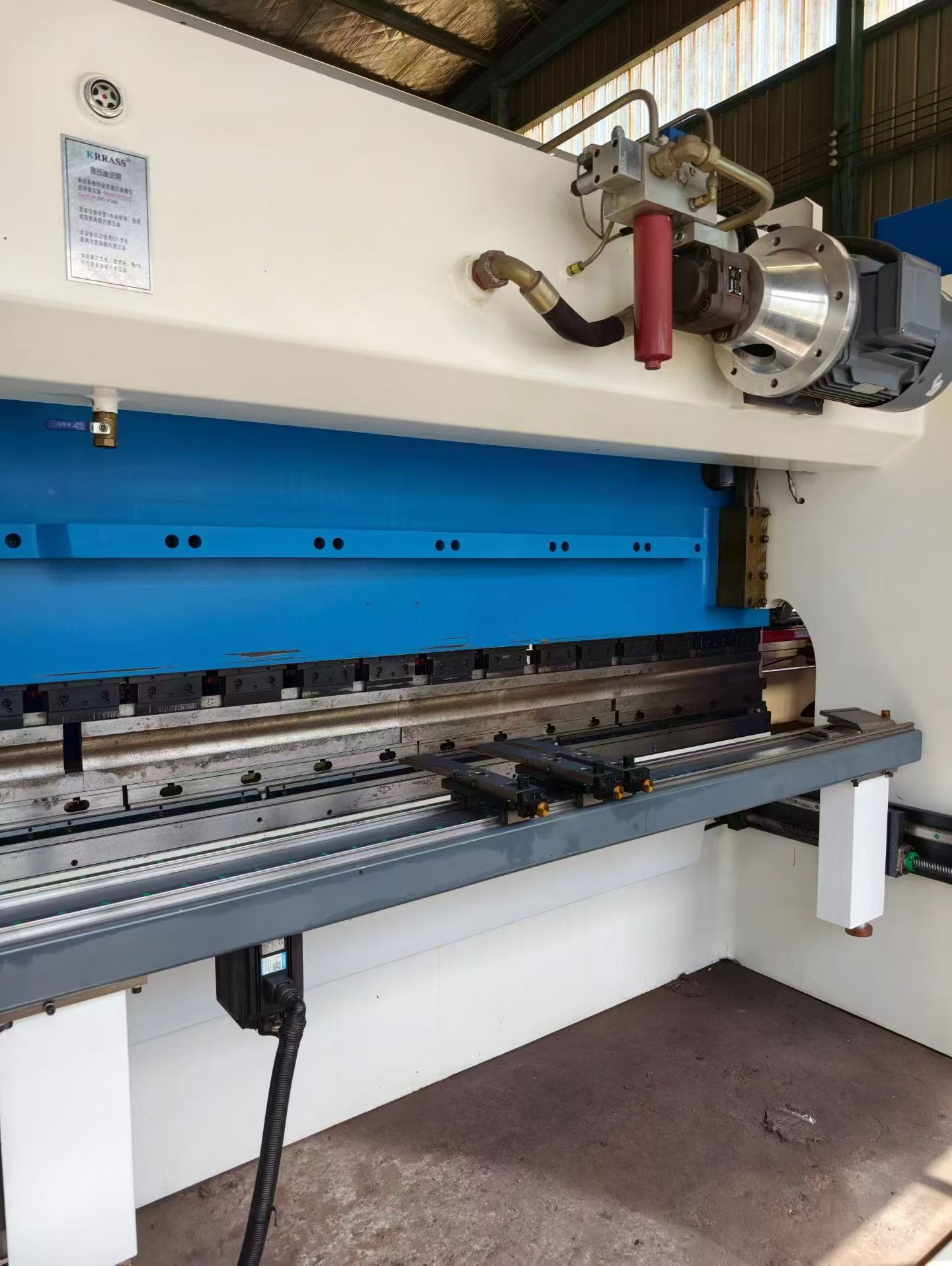 Used KRRASS 250/3200 Electro-Hydraulic Press Brake photo 2
