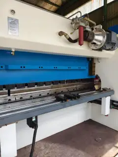 Used KRRASS 250/3200 Electro-Hydraulic Press Brake photo 2