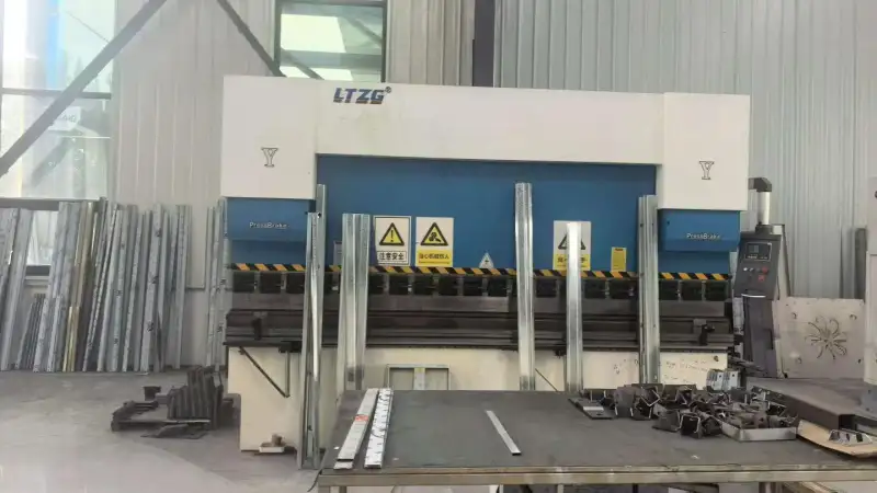 Used 2024 Litao 200/4000 E 21 Press Brake with Compensation photo 1