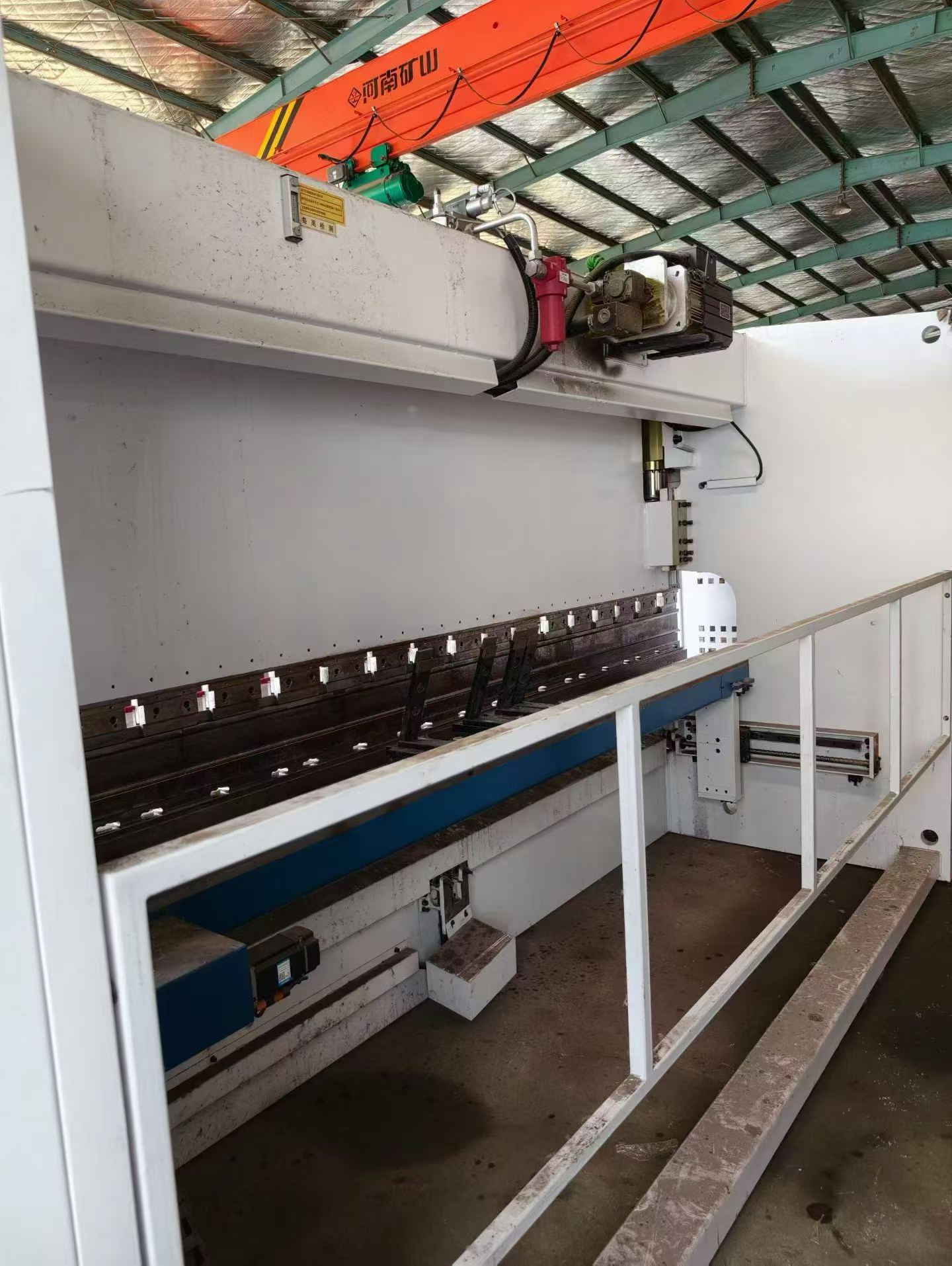 Used Yawei PBA 110/4100 Electro-Hydraulic Press Brake photo 3