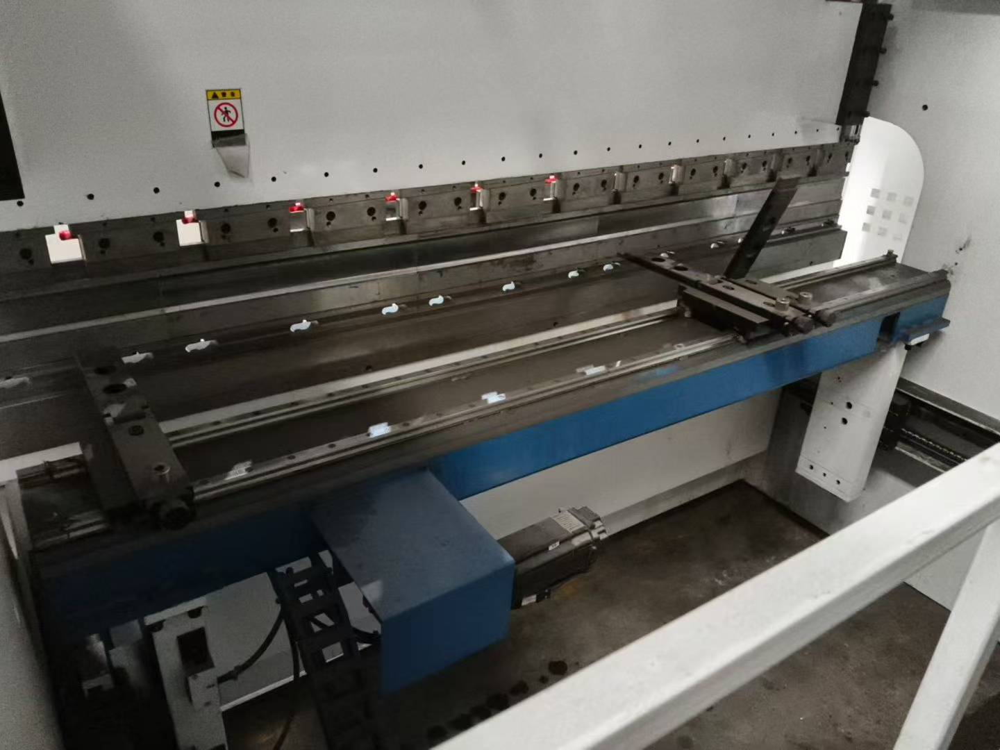 Used Yawei PBA 63/2550 Electro-Hydraulic Press Brake photo 3