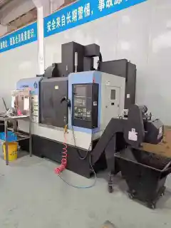 Used 2017 DN Solutions 850 Vertical Machining Center with FANUC photo 3