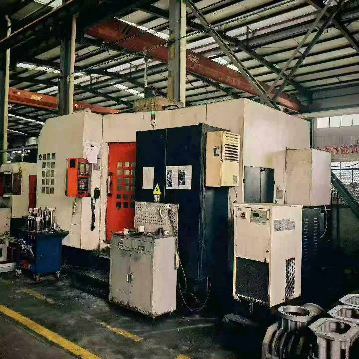 Used Weihai Huadong HC 630 A Horizontal Machining Center with FANUC 0i-MF Control