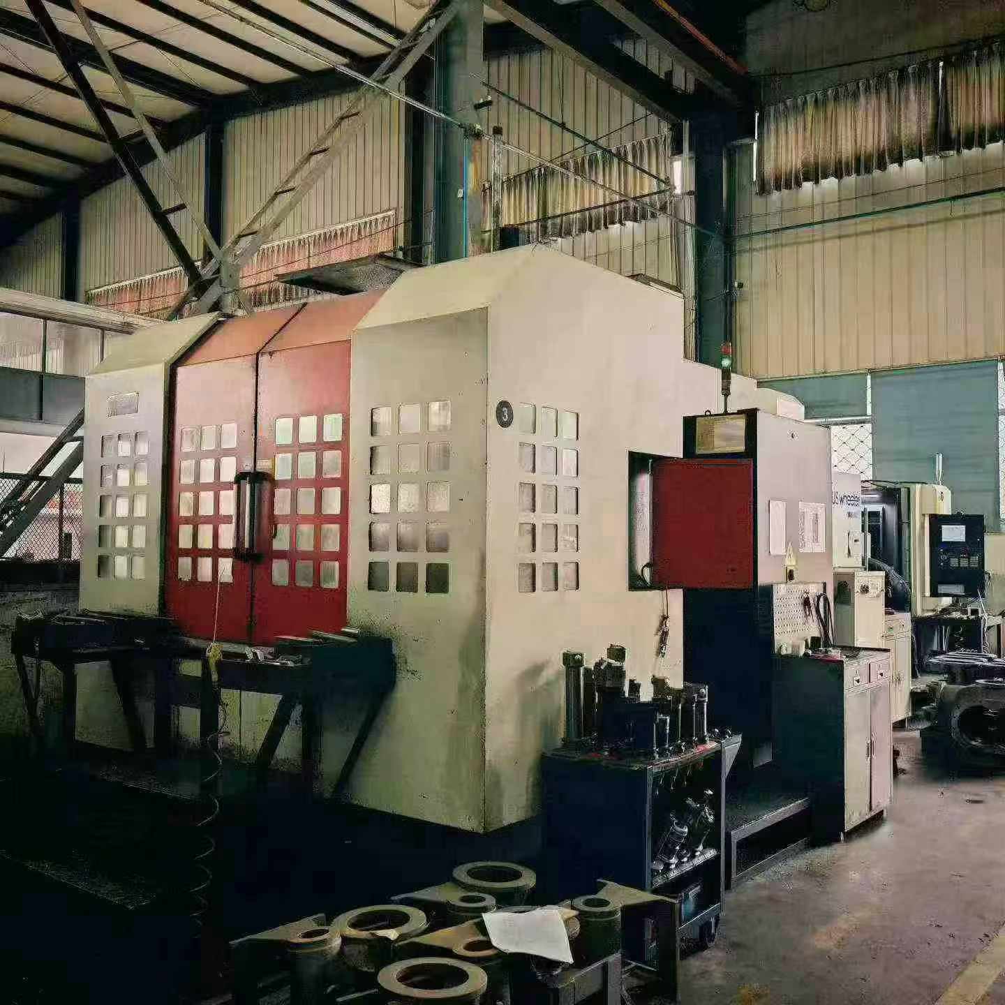 Used Weihai Huadong HC 630 A Horizontal Machining Center with FANUC 0i-MF Control photo 2