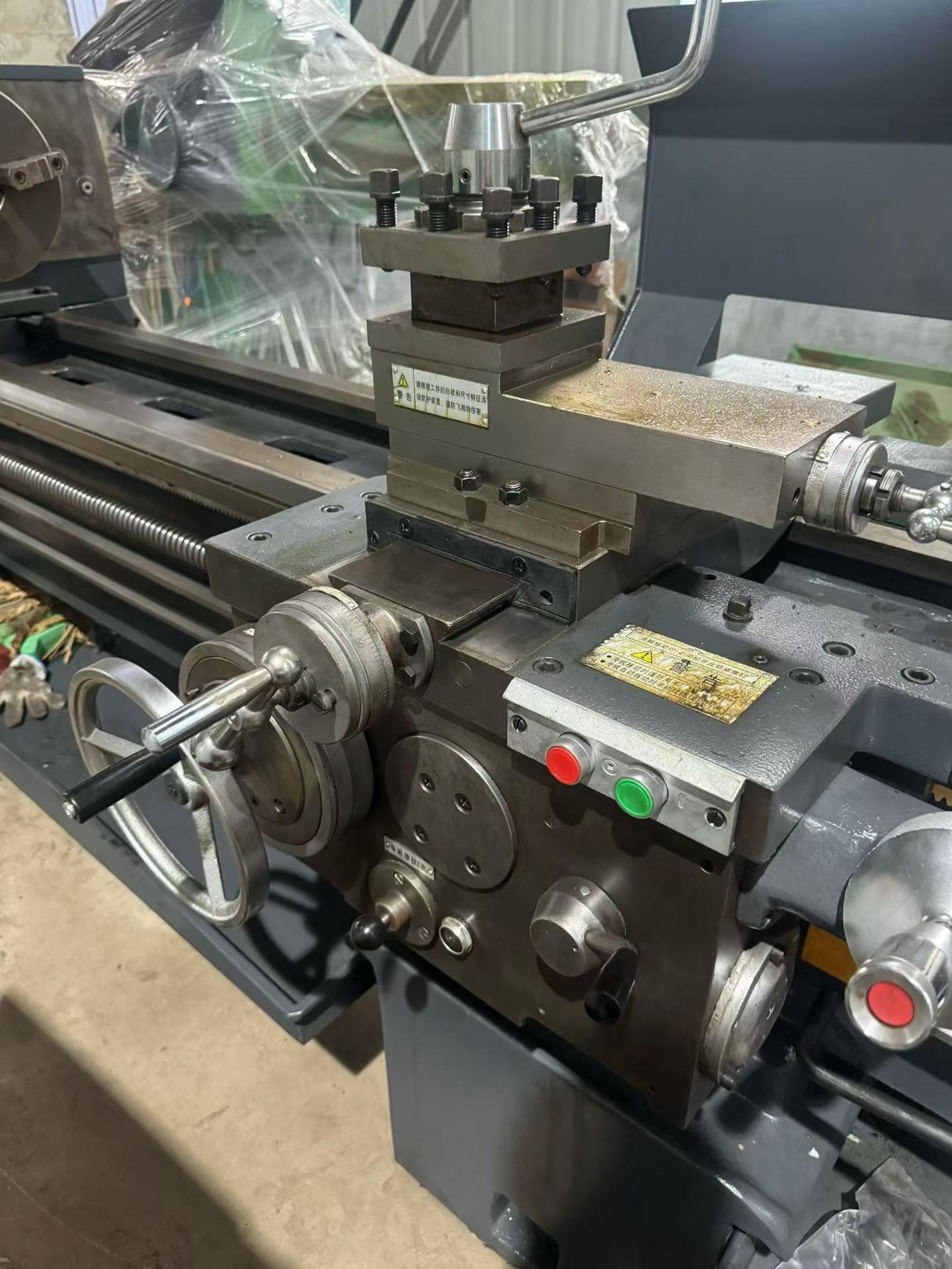 Used Baoji CS 6150 B Conventional Lathe, 3 m Machining Length photo 5