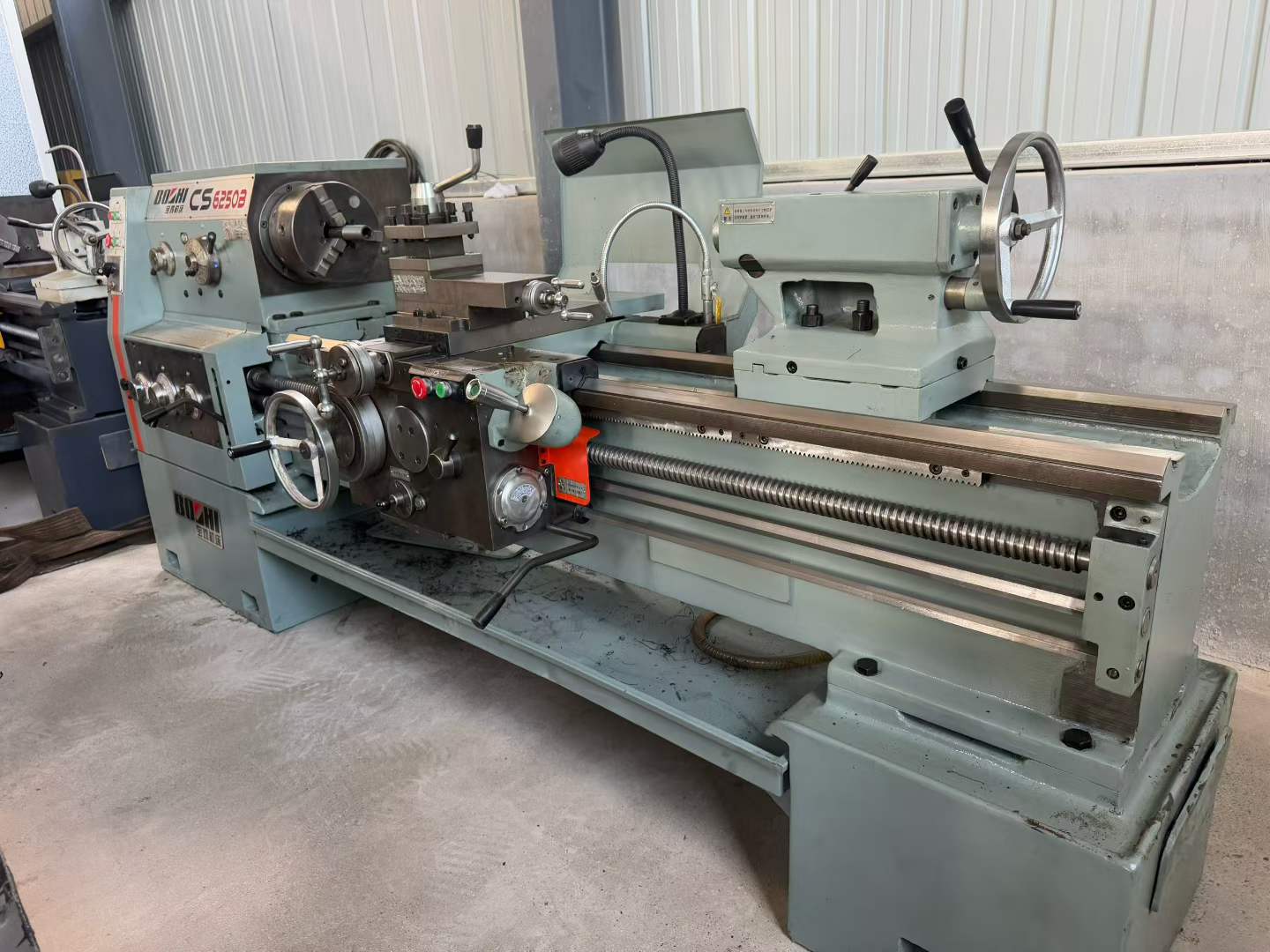 Used Baoji CS 6250 B Conventional Lathe photo 2