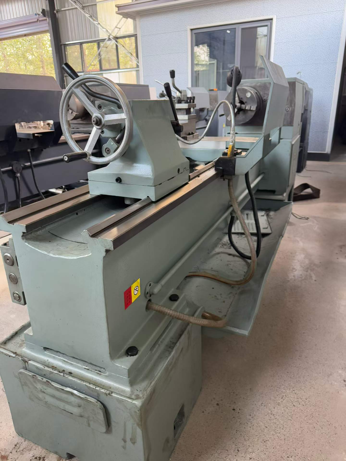 Used Baoji CS 6250 B Conventional Lathe photo 3