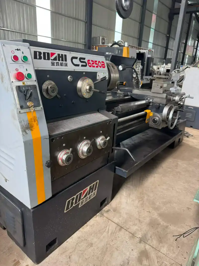 Used Baoji CS 6250 B Conventional Lathe photo 1