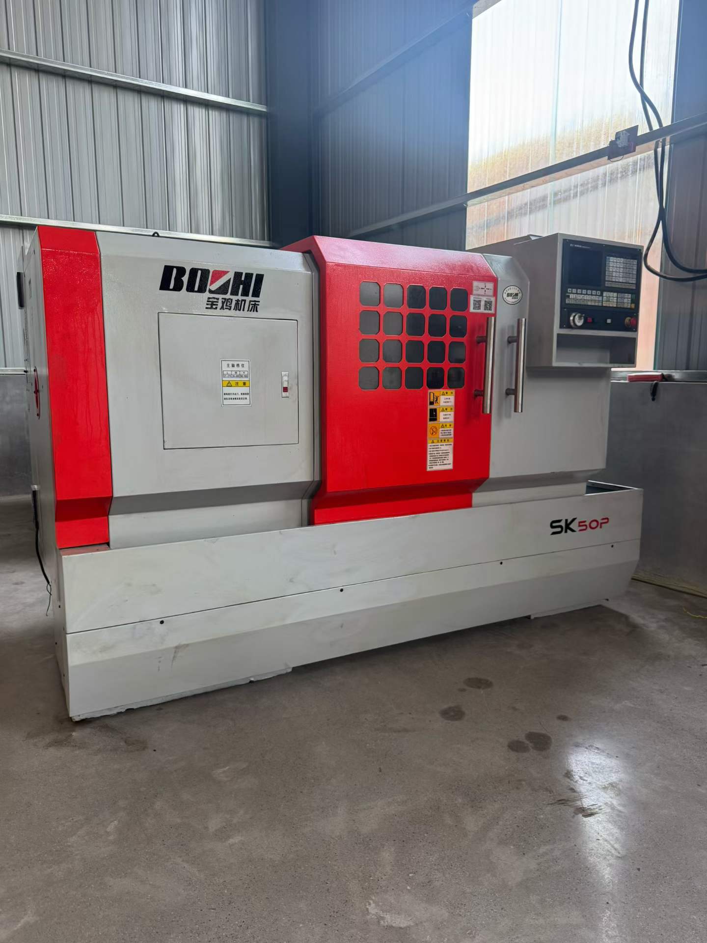 مخرطة أفقية CNC Baoji SK 50 P جديدة