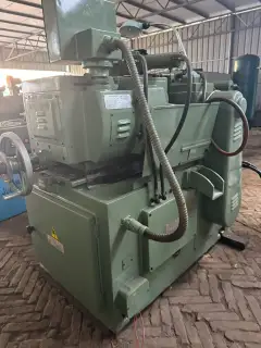 New MT 1040 A Centerless Grinding Machine photo 5
