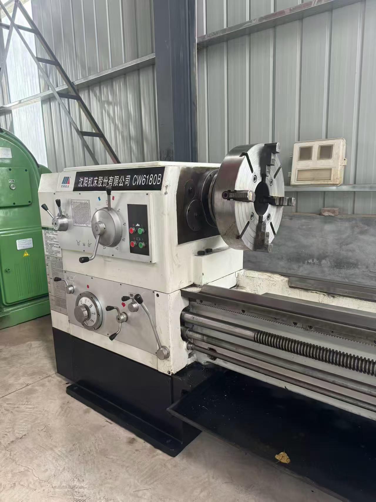 Used Shenyang CW 6180 B Conventional Lathe (Φ800 x 3000 mm) photo 2