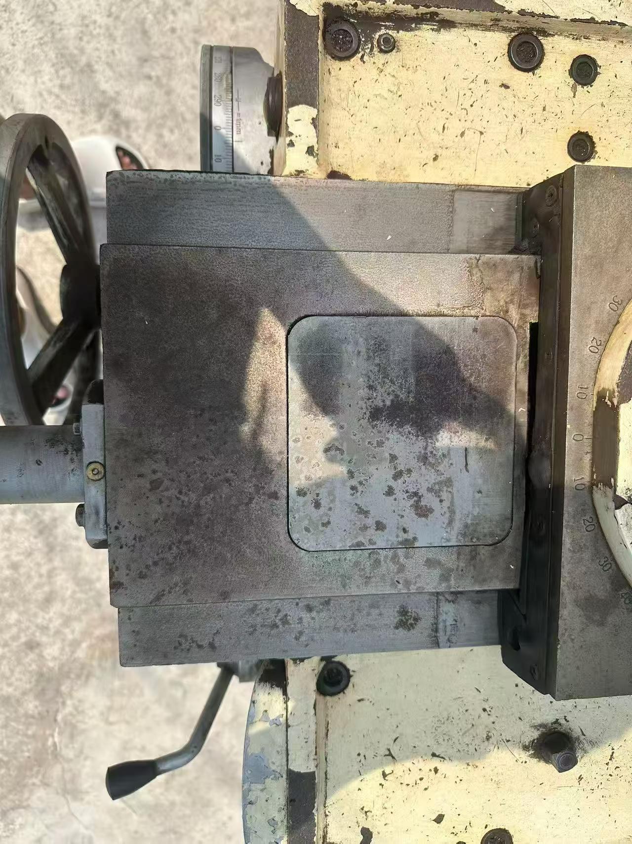 Used Shenyang CW 6280 B Conventional Horizontal Lathe photo 4