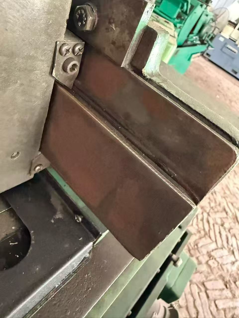Used Wuxi Machine Tool M 1050 A Centerless Grinding Machine photo 4