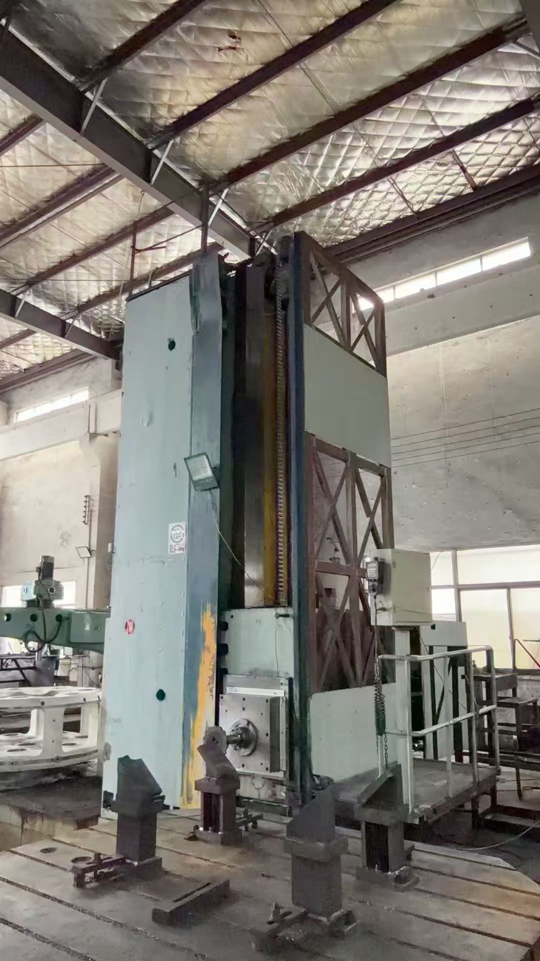 Used 6816 CNC Planer-Type Boring and Milling Machine with Siemens 804 DSL Control