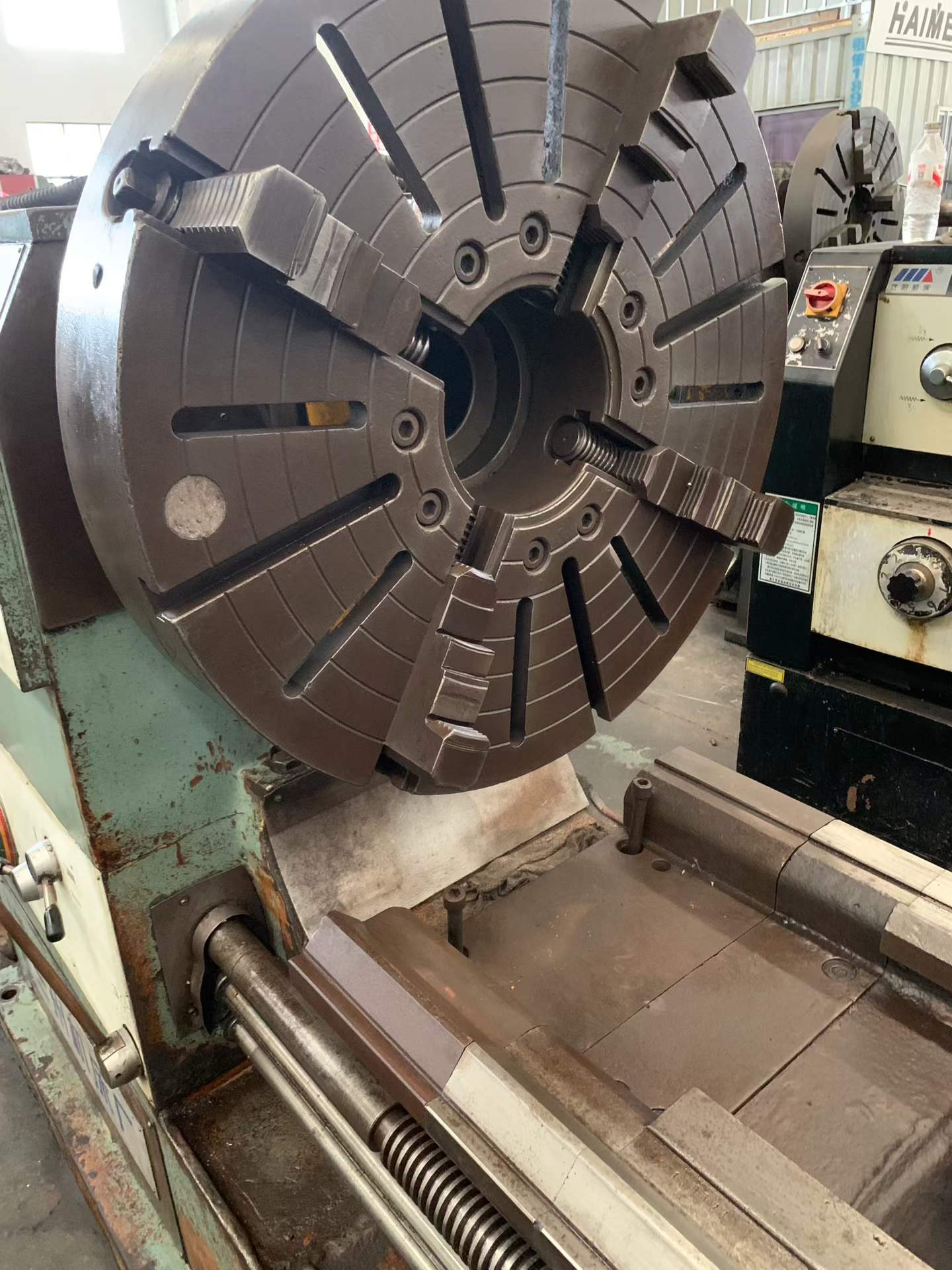 Used CW 62100 D Conventional Lathe photo 4