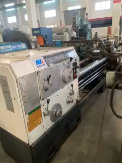 Used Shenyang CW 6163 Conventional Lathe 3000 mm photo 1