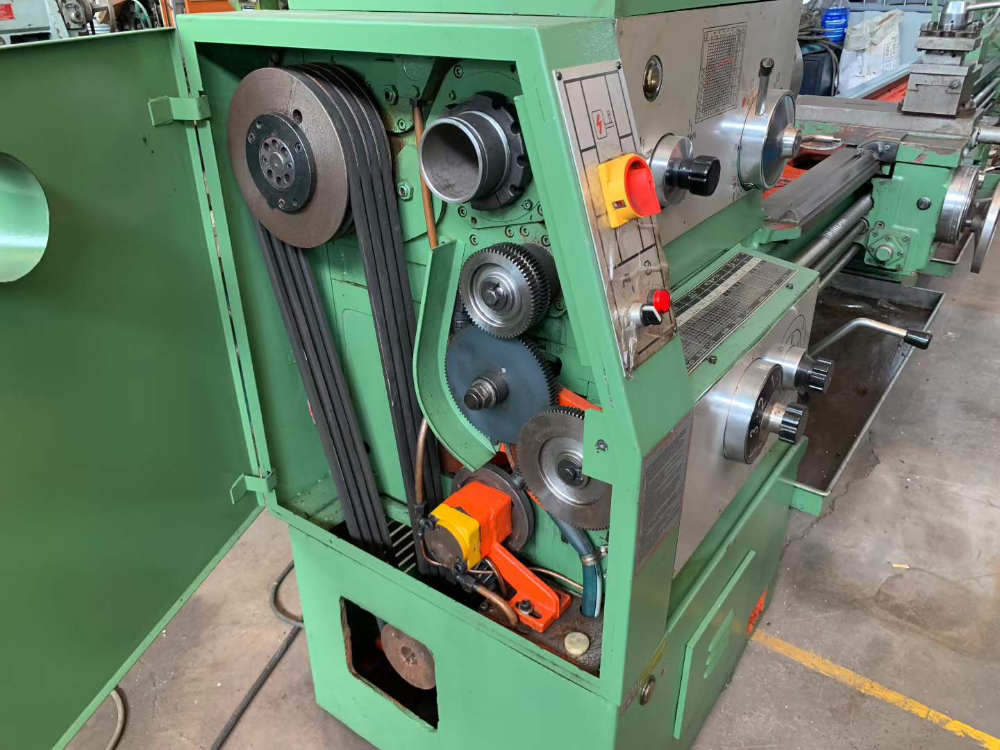 Used 6150 Conventional Lathe, 3 m Machining Length photo 2
