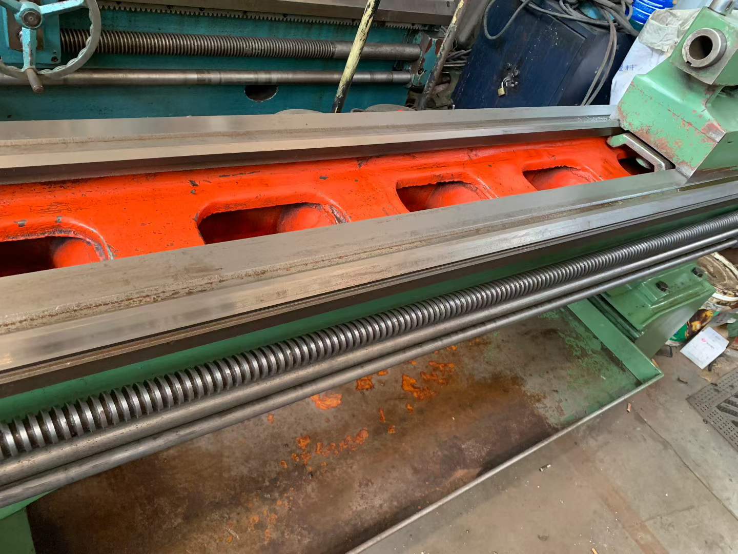 Used 6150 Conventional Lathe, 3 m Machining Length photo 4