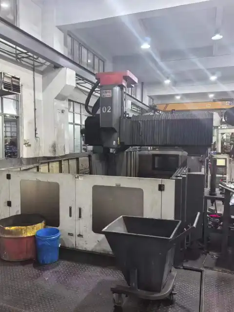 Fresadora de pórtico CNC KAFO B-3122 usada