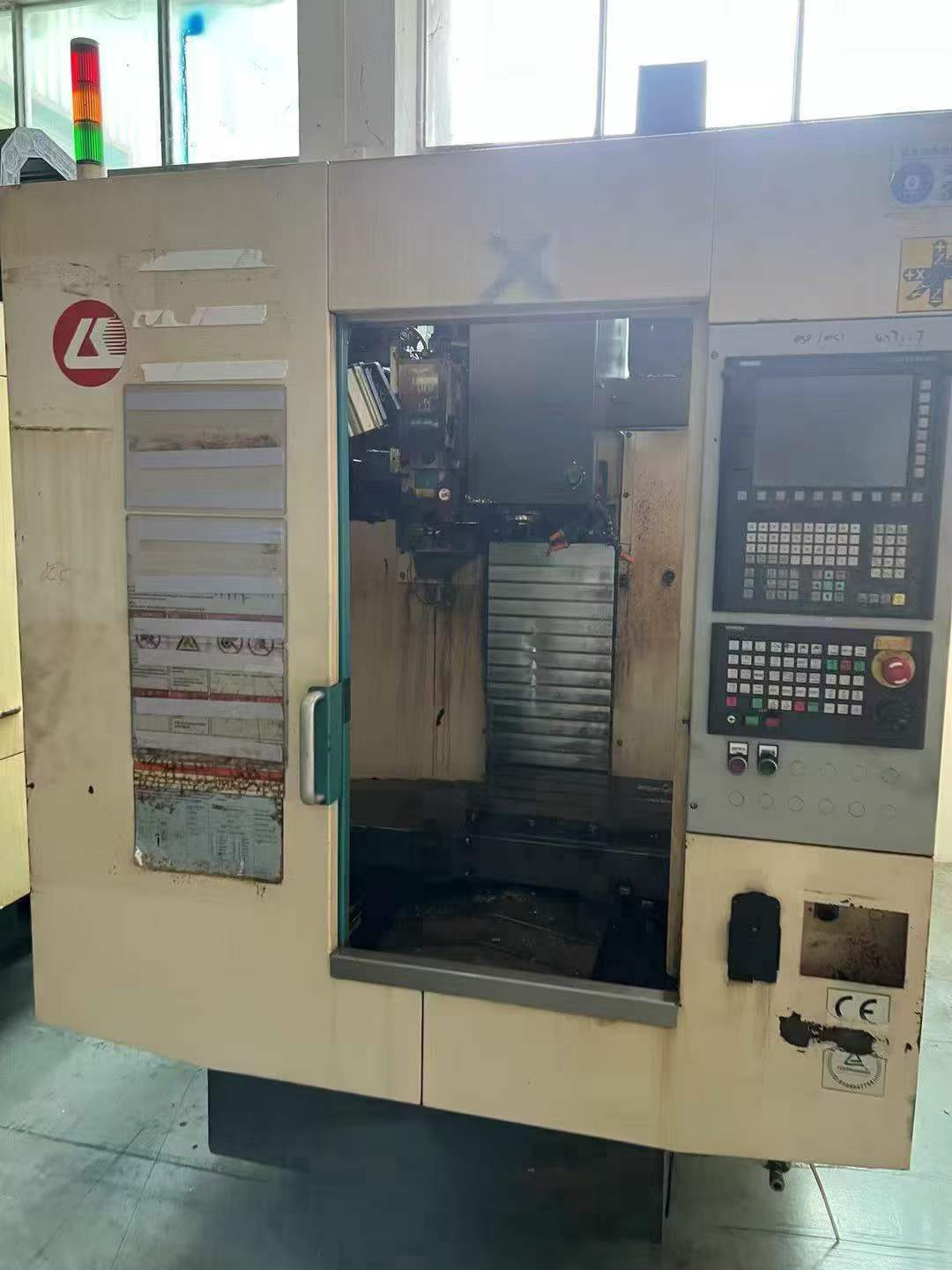 Used LK T 540 CNC Drilling and Tapping Center photo 3