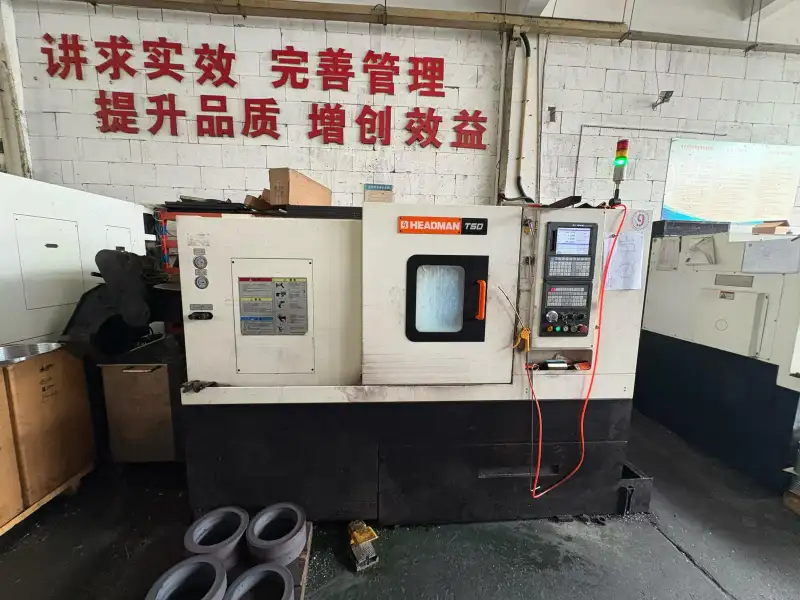 Used HEADMAN T 50 Slant-Bed CNC Lathe with GSK 988 TA photo 1