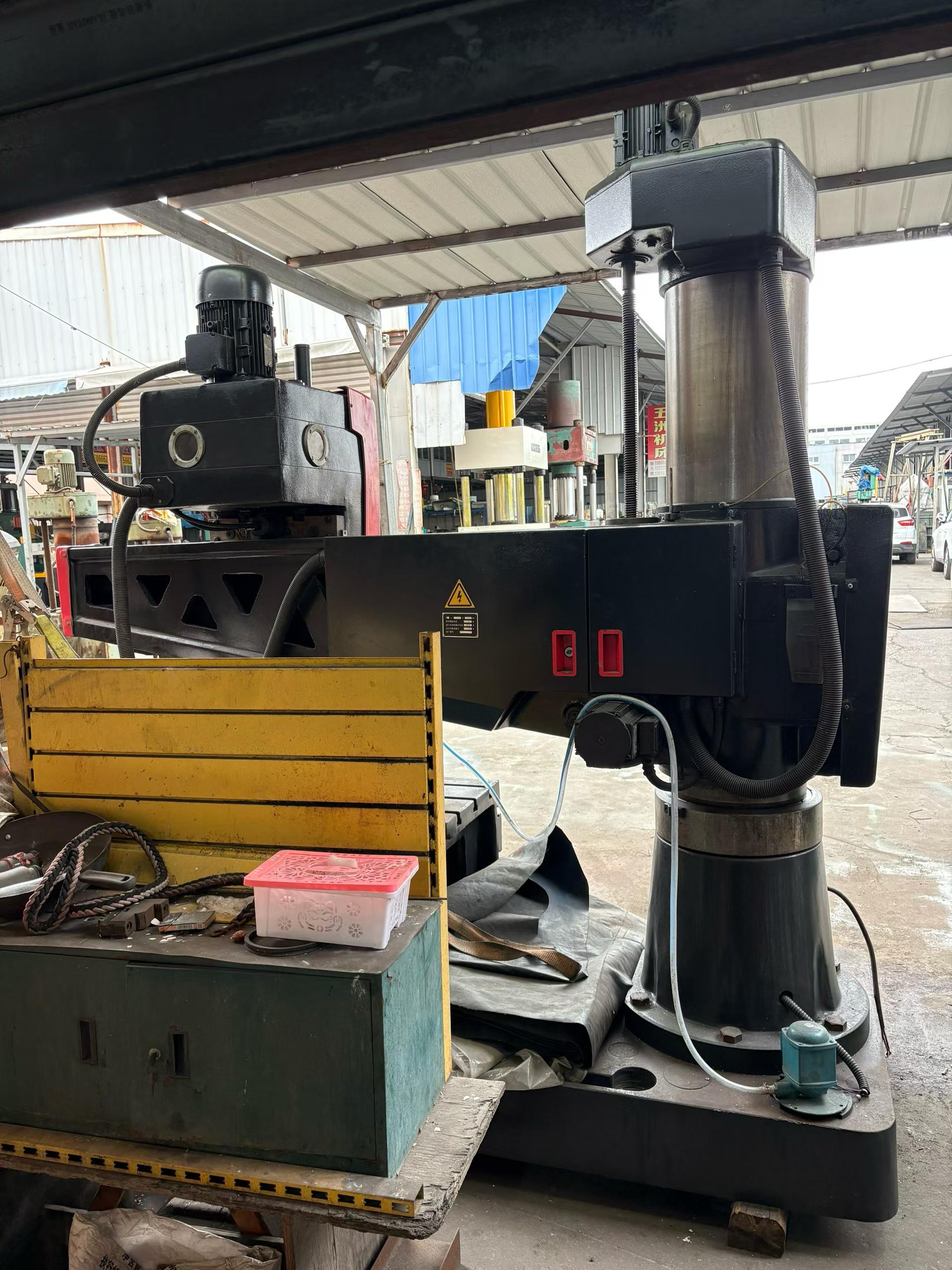 Used Zhongjie Z 3050 X 16/1 Radial Drilling Machine photo 7