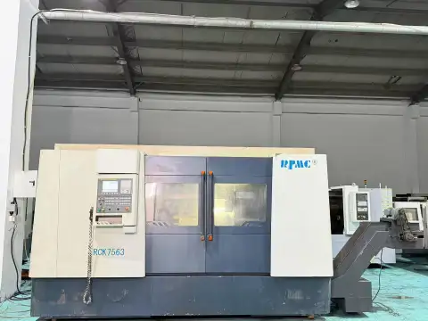 Torno CNC de bancada inclinada RPMC RCK 7563/1000 usado