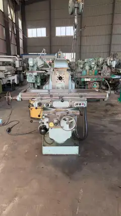 Used Beijing No.1 Machine Tool Plant X 62 W Universal Knee-and-Column Milling Machine photo 5