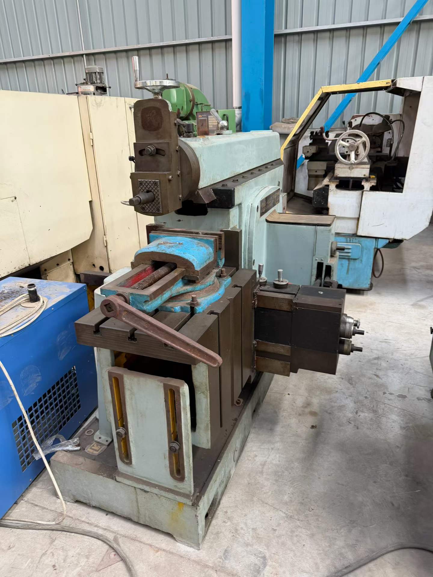 Used Chongqing Wuyi BD 6063 C Shaper photo 2