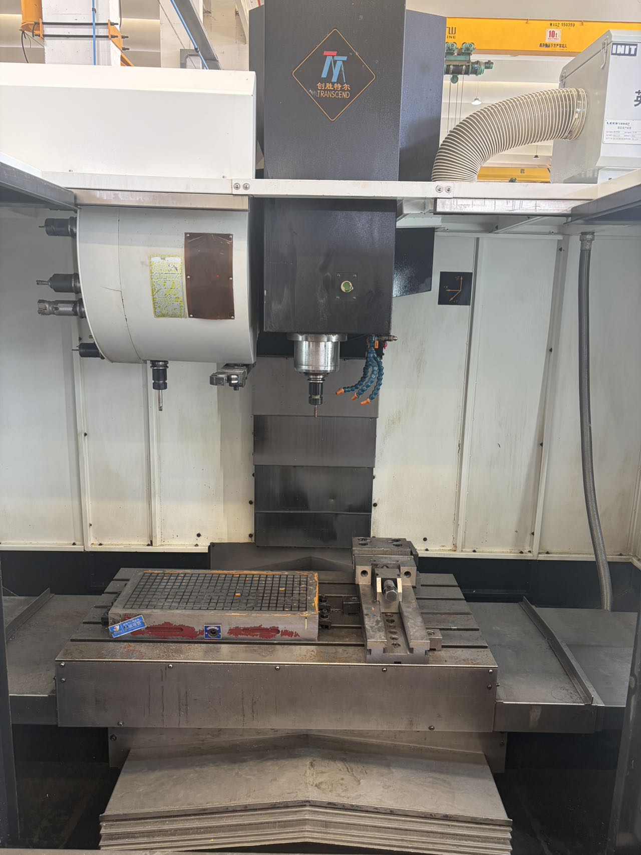 Used Chuangshengte'er 1165 Vertical Machining Center with FANUC 0i-MF Plus Control photo 4