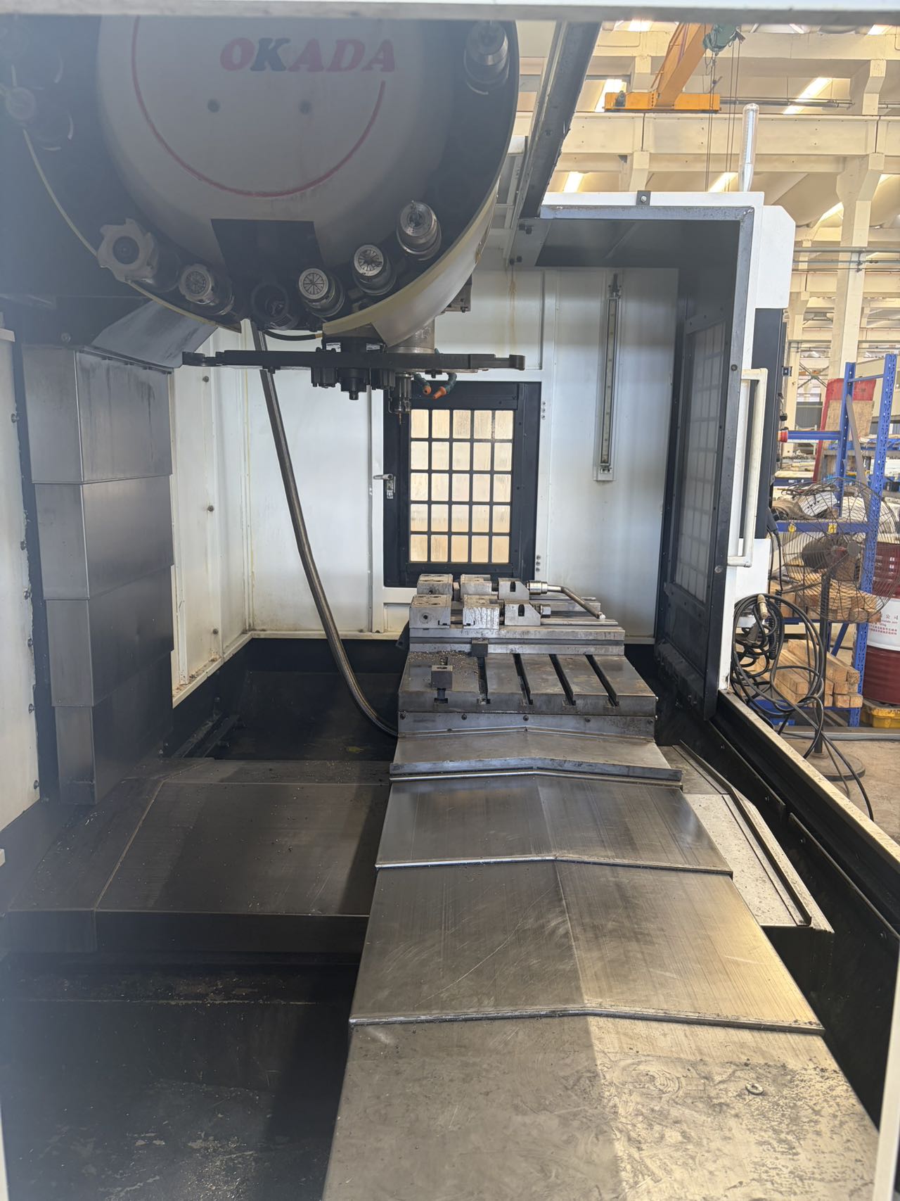 Used Chuangshengte'er 1165 Vertical Machining Center with FANUC 0i-MF Plus Control photo 5